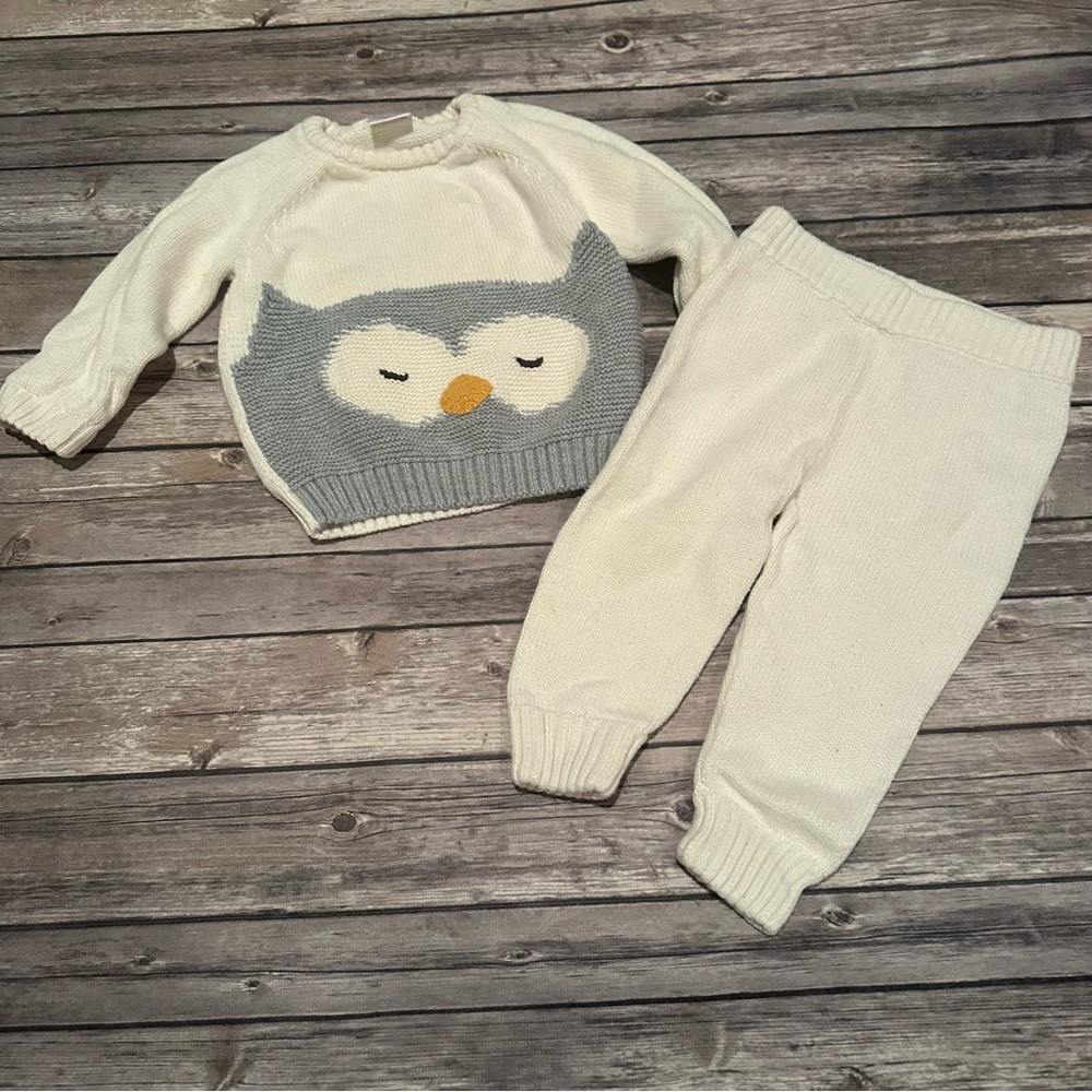 Hanna owl sweater outfit - Picture 1 of 8